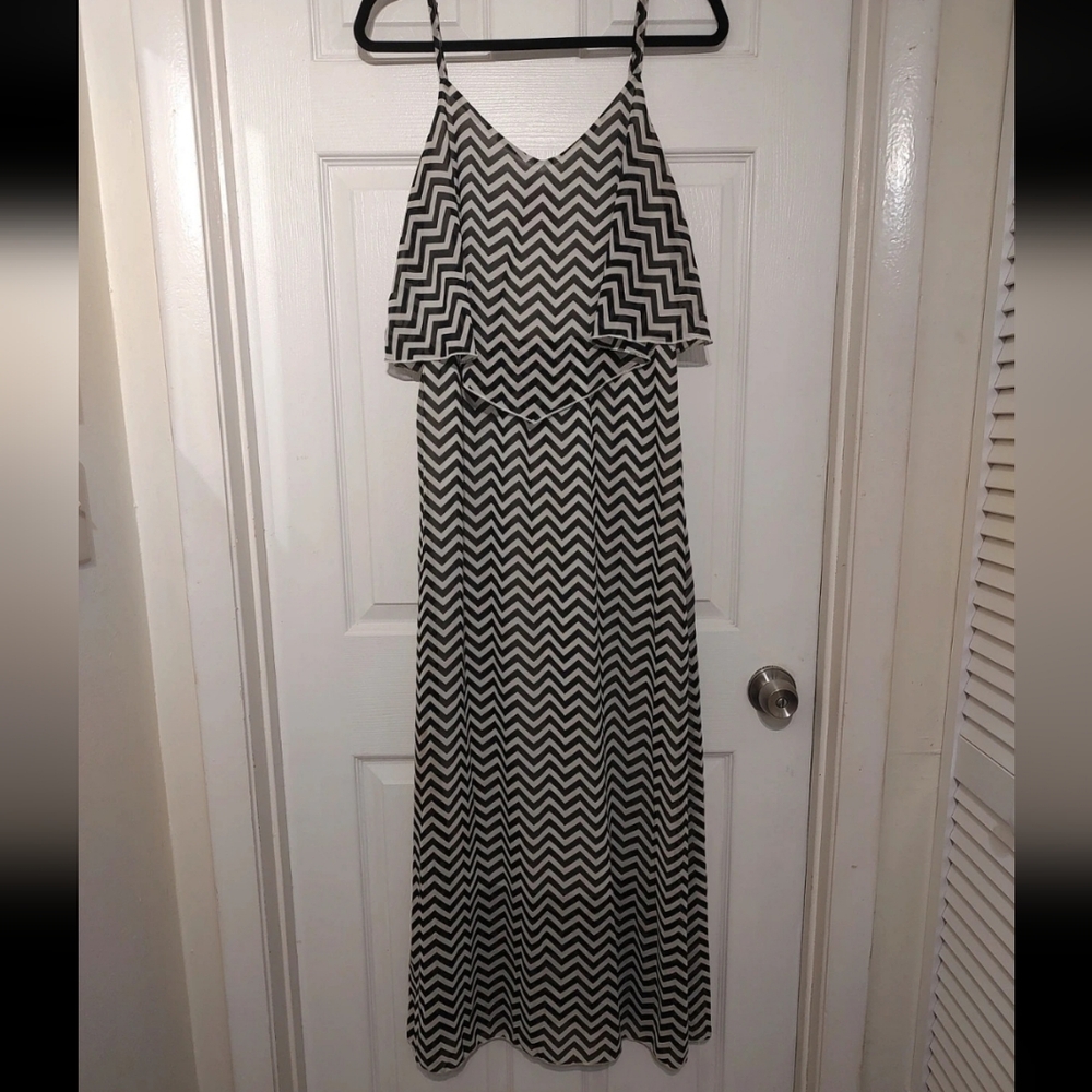 Chevron Patterned Black and White Dress